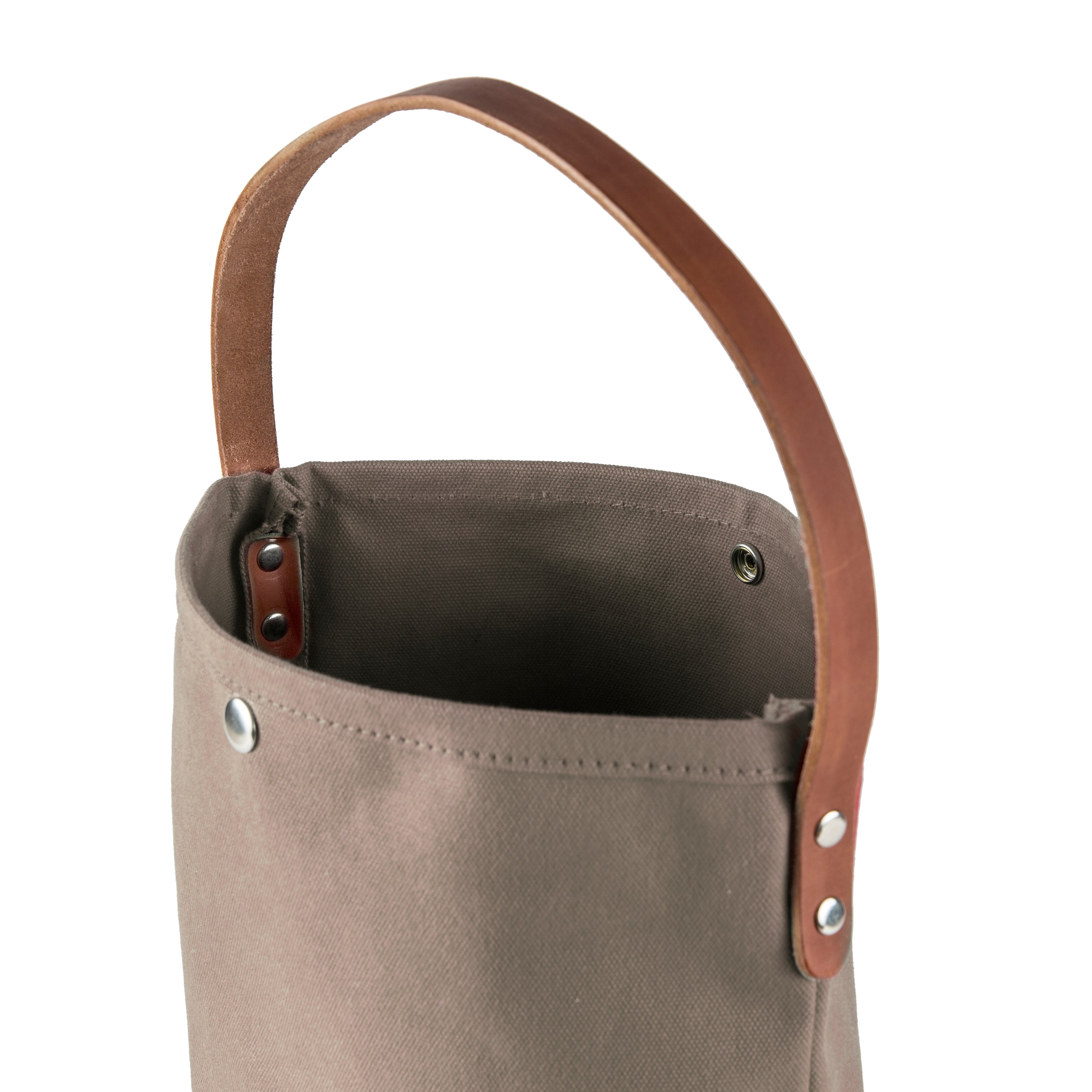 Bucket Tote Tote TagandCrew