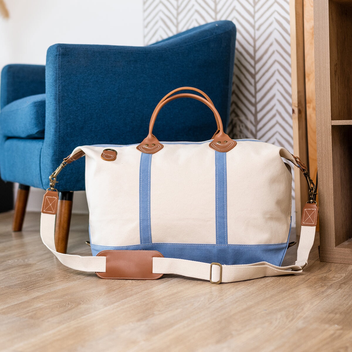 Signature Duffle Duffle & Weekender TagandCrew