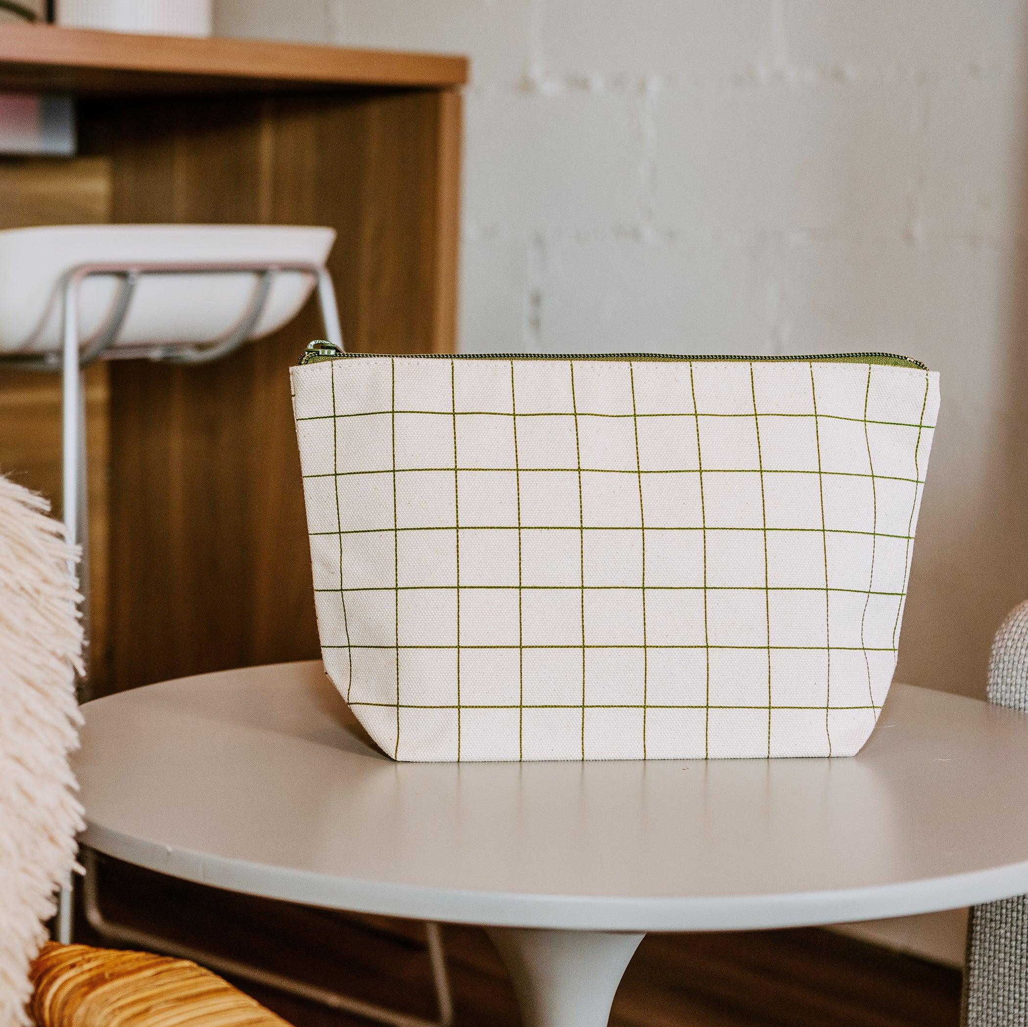 Hudson Pouch Narrow Windowpane Plaid Tag&Crew