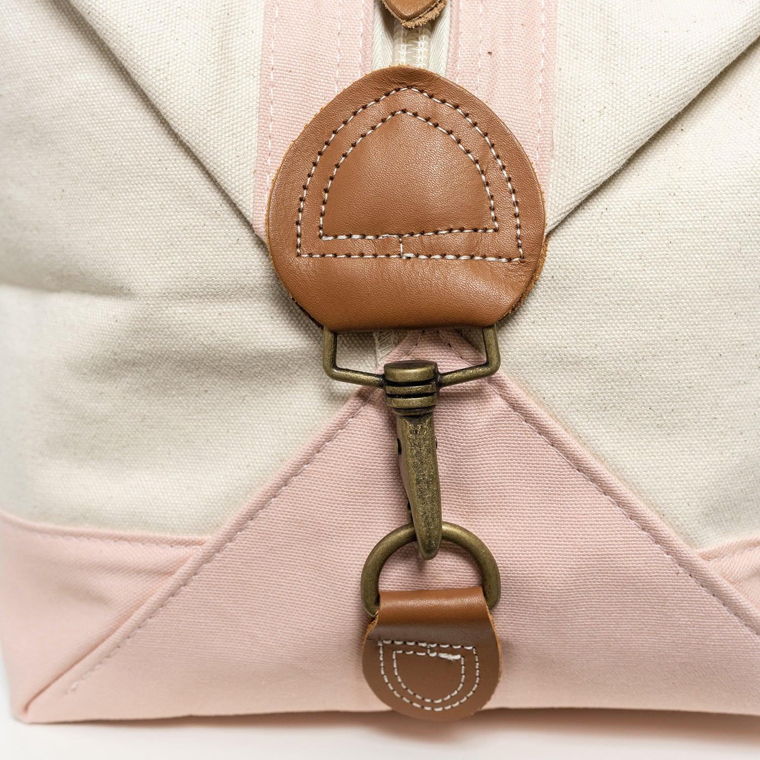 Signature Duffle - Tag&Crew