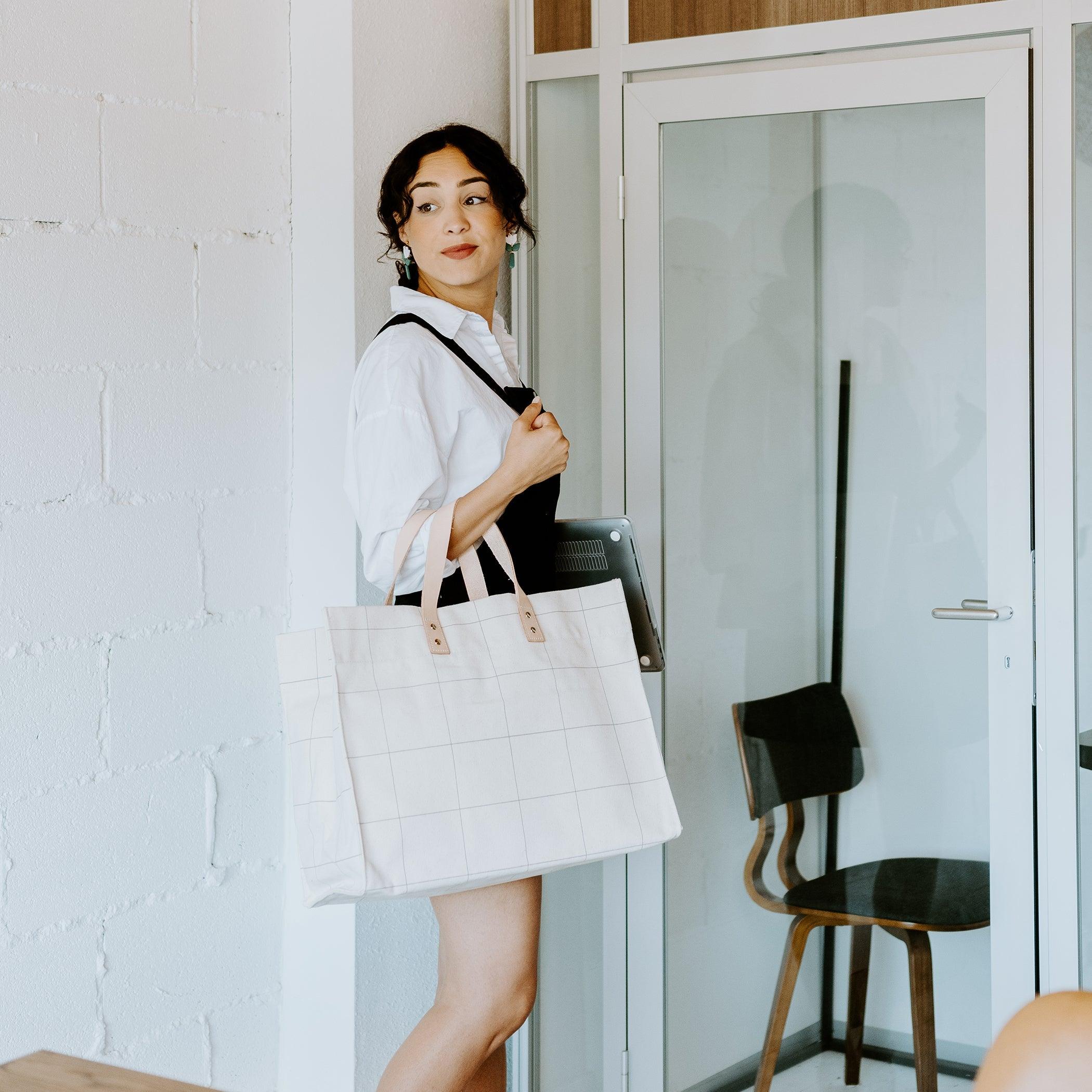 Manhattan Tote Windowpane Plaid - Tag&Crew