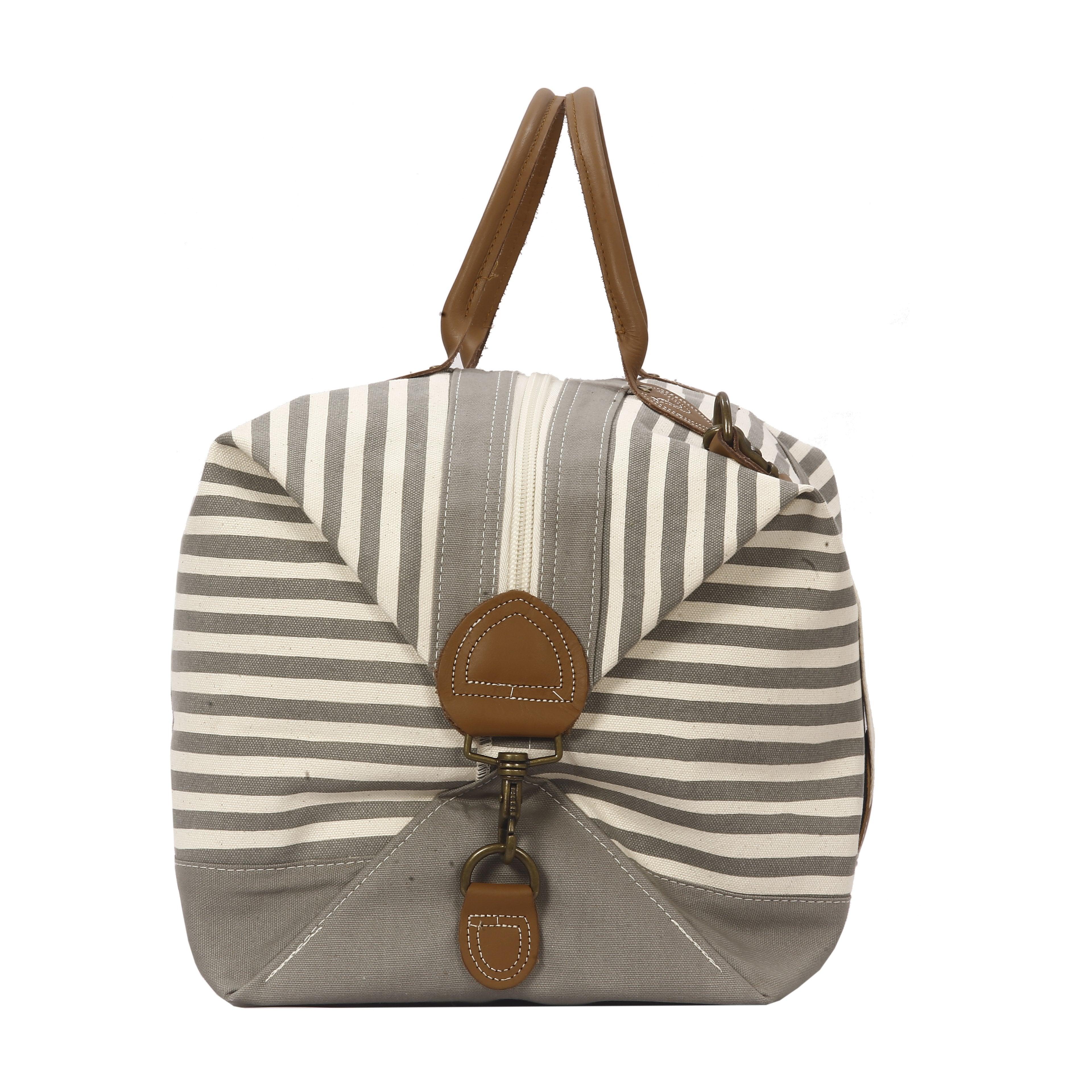 Signature Duffle Stripe - Tag&Crew