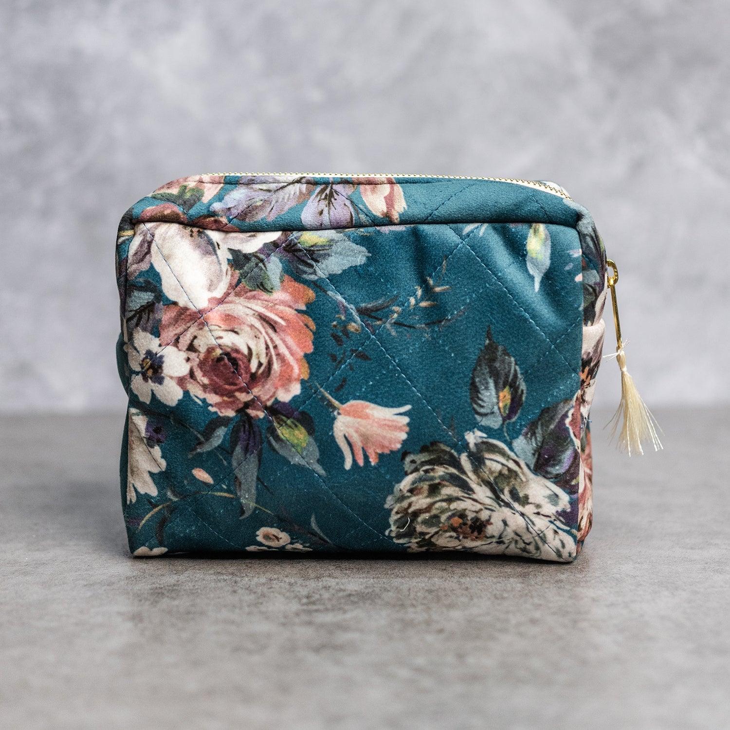 Velvet Pouch - Tag&Crew