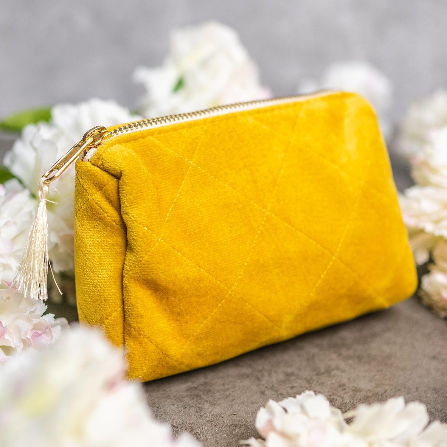 Velvet Pouch - Tag&Crew